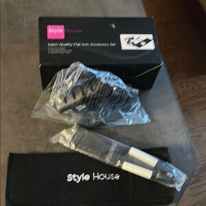 Black curly iron Accessory Set with Style House Elegance